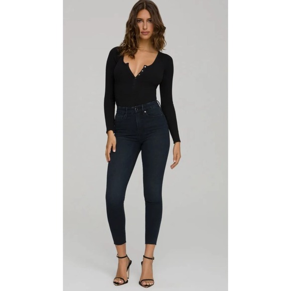 Good American Good Waist Crop Raw Hem Stretch High Rise Sz 6 - Picture 1 of 12